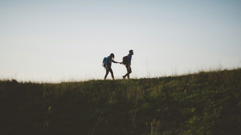 The Best Way to Evaluate a New Relationship? Go on a Hike.